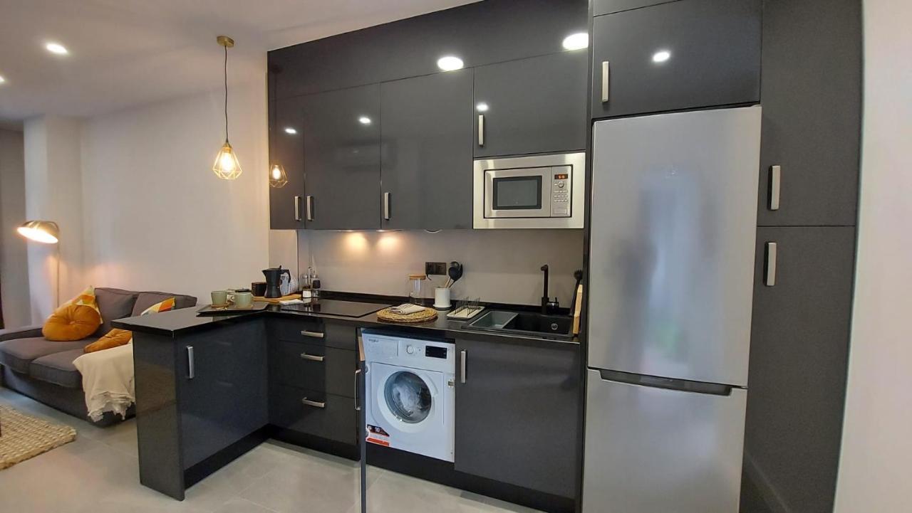 Love Rent4 Malaga City Екстериор снимка